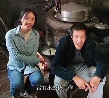 抖音美女千千万下一句是什么讽刺的，抖音美女千千万下一句是什么讽刺的歌曲？