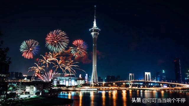 抖音很火的背景音乐叮叮叮叮歌词，抖音很火的背景音乐叮叮叮叮歌词是什么歌？
