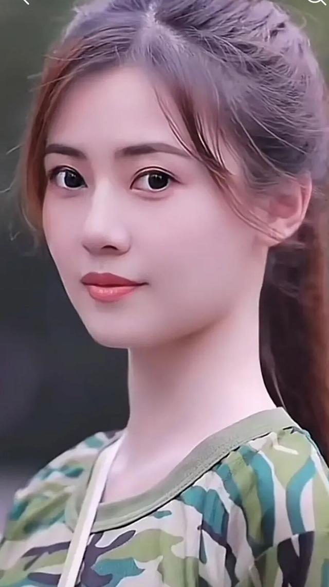 女生创业适合做什么低成本的（什么适合女孩子创业低成本）