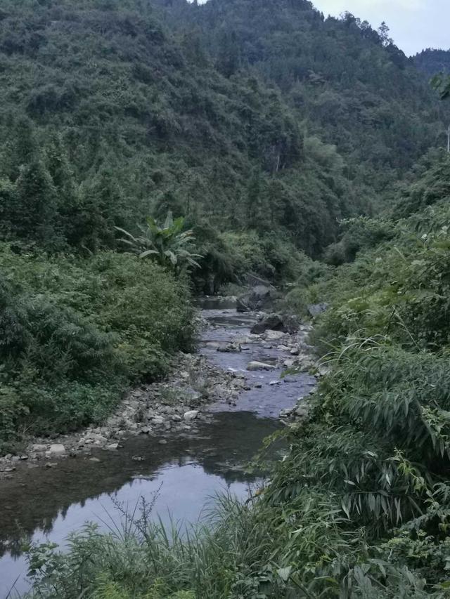 失而复得的东西怎么发朋友圈图片文字，失而复得的东西怎么发朋友圈图片大全？