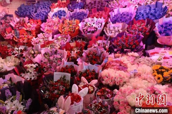 京东赚赚入口在哪里，京东赚赚金币提现火爆？
