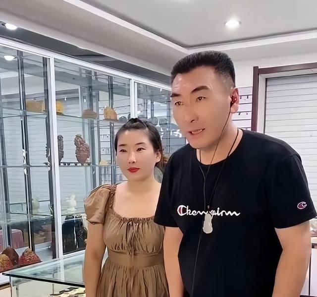 靓女直播怎么说粤语，靓女直播怎么说粤语的？