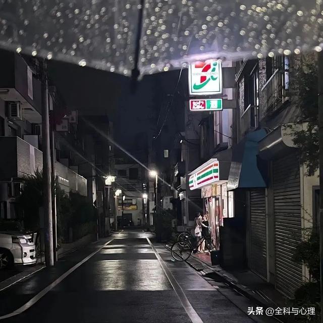 适合发朋友圈的说说简短，发朋友圈的短句分享？